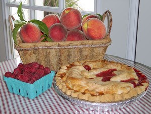 peaches-raspberries-pie